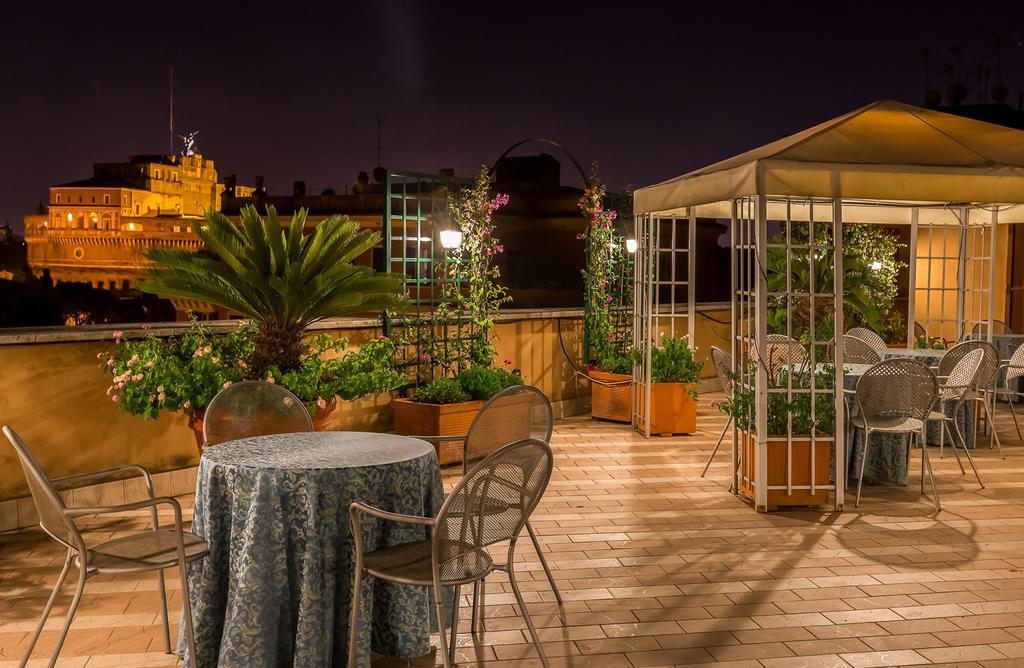 Domus Carmelitana Hotel Rome Exterior photo